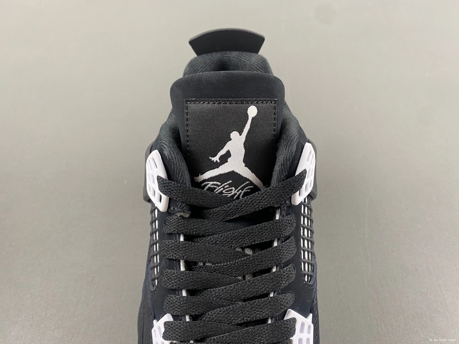 4 THUNDER JORDAN AIR RETRO FQ8138-001 'WHITE 0524
